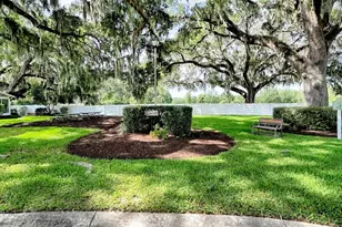 1033 Meadowbend Dr, Leesburg, FL 34748 - Photo 34