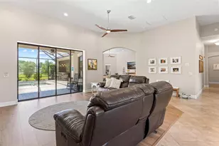 2587 NE 108th Ln, Oxford, FL 34484 - Photo 8