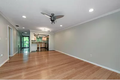 110 N Tremain Street #202, Mount Dora, FL 32757 - Photo 8