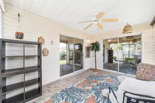 440 Valverda Dr, The Villages, FL 32162 - Photo 36