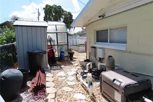 787 N Waterview Dr, Clermont, FL 34711 - Photo 20