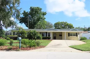 787 N Waterview Dr, Clermont, FL 34711 - Photo 4
