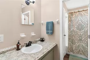 709 Cindy Ave, Fruitland Park, FL 34731 - Photo 18