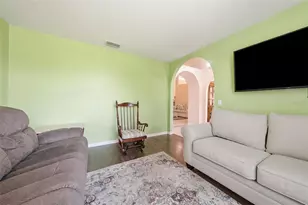 36723 Sundance Dr, Grand Island, FL 32735 - Photo 12