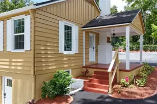 102 N Clayton St, Mount Dora, FL 32757 - Photo 4
