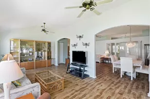 1260 Granada Ct, Lady Lake, FL 32159 - Photo 18