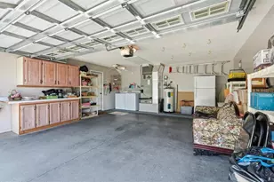 1260 Granada Ct, Lady Lake, FL 32159 - Photo 38
