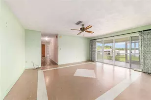 35237 Mulholland Dr, Fruitland Park, FL 34731 - Photo 30