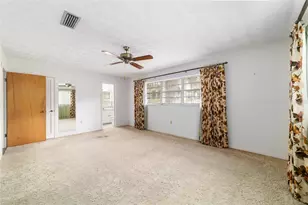 35237 Mulholland Dr, Fruitland Park, FL 34731 - Photo 32