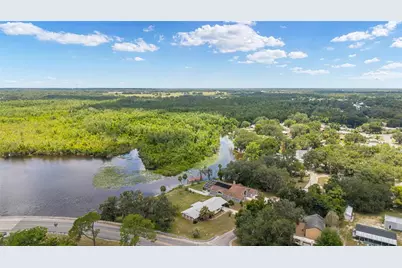 35237 Mulholland Drive, Fruitland Park, FL 34731 - Photo 10