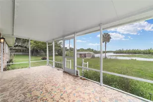 35237 Mulholland Dr, Fruitland Park, FL 34731 - Photo 22