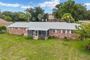 35237 Mulholland Dr, Fruitland Park, FL 34731 - Photo 26