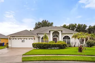 3806 Opal Cir, Saint Cloud, FL 34772 - Photo 1