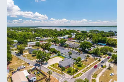 322 N Disston Avenue, Tavares, FL 32778 - Photo 2
