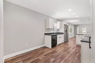 602 Gray Ave, Wildwood, FL 34785 - Photo 14