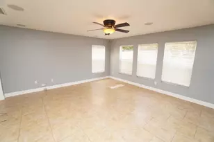 113 Rona Ln, Davenport, FL 33897 - Photo 2