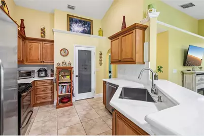 76 Fairway Circle, Umatilla, FL 32784 - Photo 22