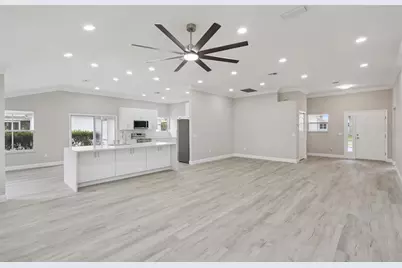 1506 Dellano Way, The Villages, FL 32159 - Photo 4