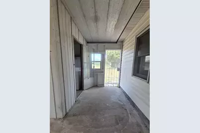 33508 Linda Drive, Leesburg, FL 34788 - Photo 18