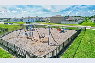 7601 Rosewood Garden Loop, Tampa, FL 33637 - Photo 64