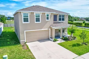 7601 Rosewood Garden Loop, Tampa, FL 33637 - Photo 2