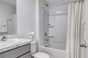 7601 Rosewood Garden Loop, Tampa, FL 33637 - Photo 26