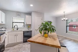 2491 Bracknell Forest Trail, Tavares, FL 32778 - Photo 12