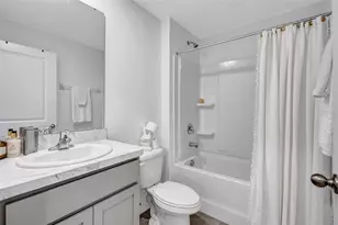 7601 Rosewood Garden Loop, Tampa, FL 33637 - Photo 20