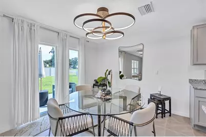 7601 Rosewood Garden Loop, Tampa, FL 33637 - Photo 14