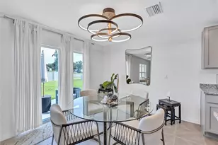 7601 Rosewood Garden Loop, Tampa, FL 33637 - Photo 14