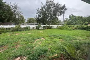 1079 Seminole St, Clermont, FL 34711 - Photo 4