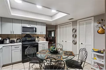 4902 Briar Oaks Circle, Orlando, FL 32808 - Photo 16