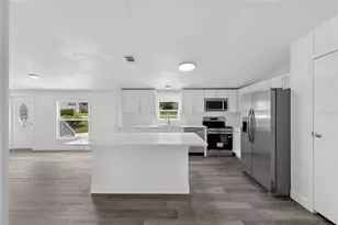 225 Skyline Dr, Lady Lake, FL 32159 - Photo 6