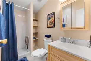 1726 Hilton Head Blvd, Lady Lake, FL 32159 - Photo 10