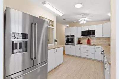 1726 Hilton Head Boulevard, Lady Lake, FL 32159 - Photo 4