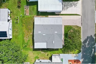 1726 Hilton Head Boulevard, Lady Lake, FL 32159 - Photo 2