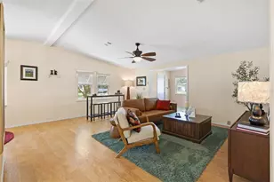1726 Hilton Head Blvd, Lady Lake, FL 32159 - Photo 8