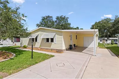 1726 Hilton Head Boulevard, Lady Lake, FL 32159 - Photo 1