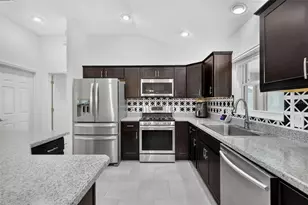 5711 Henry Loop, The Villages, FL 32163 - Photo 14