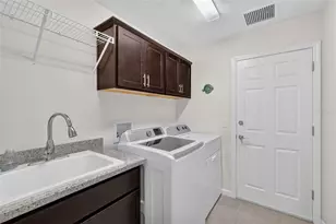 5711 Henry Loop, The Villages, FL 32163 - Photo 32