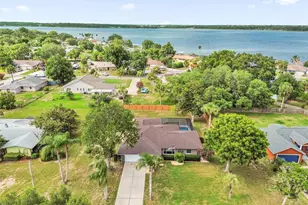 5202 Sydney Rd, Fruitland Park, FL 34731 - Photo 1