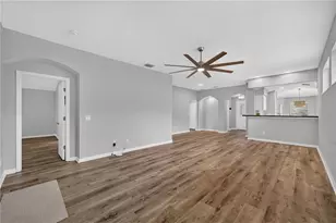 27134 Nostalgia Dr, Leesburg, FL 34748 - Photo 6