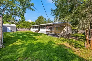 5762 S Agnew Rd, Belleview, FL 34420 - Photo 8