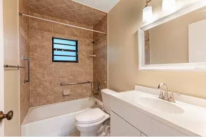 100 S Tremain Street #5, Mount Dora, FL 32757 - Photo 12