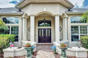 649 Ternberry Forest Dr, The Villages, FL 32162 - Photo 2