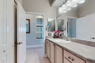 649 Ternberry Forest Dr, The Villages, FL 32162 - Photo 46