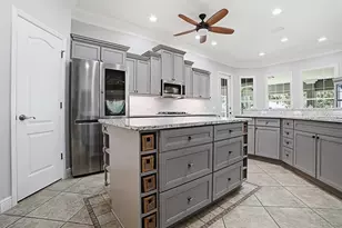 1792 Lake Miona Dr, The Villages, FL 32162 - Photo 12