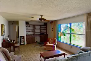 1082 Cr 457, Lake Panasoffkee, FL 33538 - Photo 14