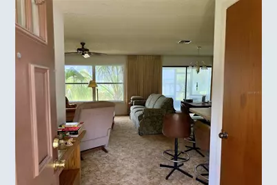 1082 Cr 457, Lake Panasoffkee, FL 33538 - Photo 6