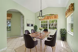 2852 Cape Horn Ct, Tavares, FL 32778 - Photo 14